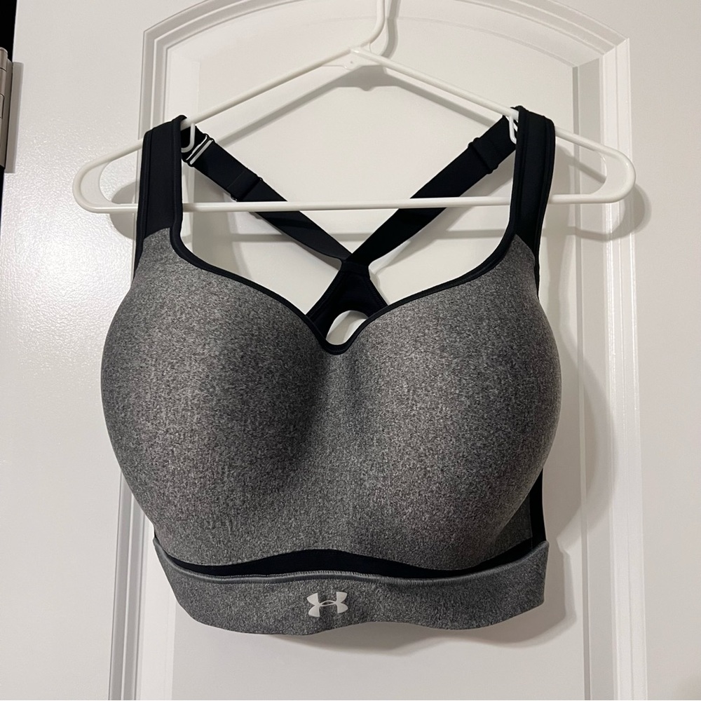 Under Armour Sports bra 38DD